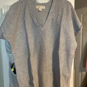 Michael, Large, Gray